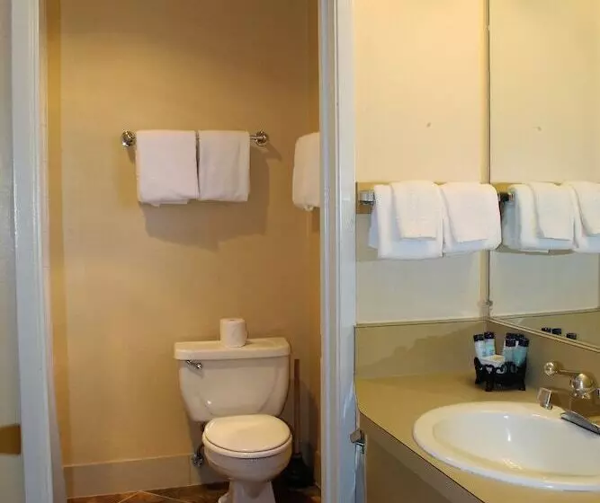 בית מלון כפרי Big Pines Mountain House