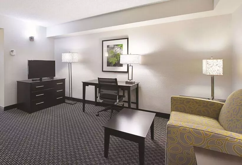 호텔 La Quinta By Wyndham Plantation At Sw 6th St