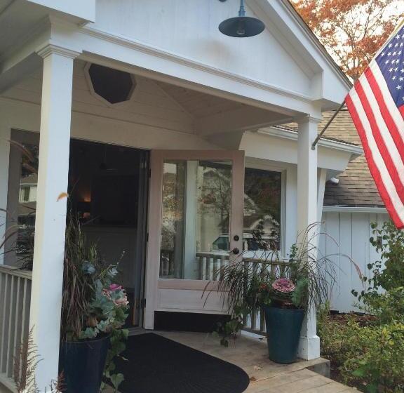 فندق The Lodge On The Cove