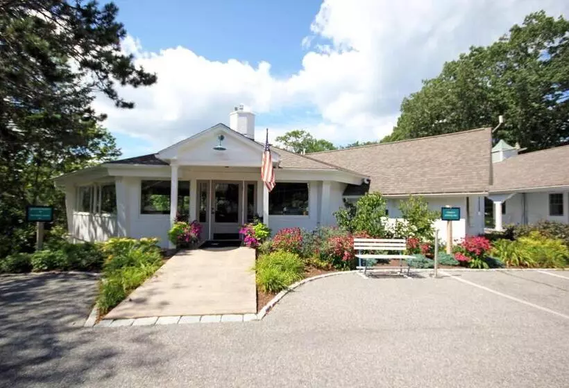 هتل The Lodge On The Cove