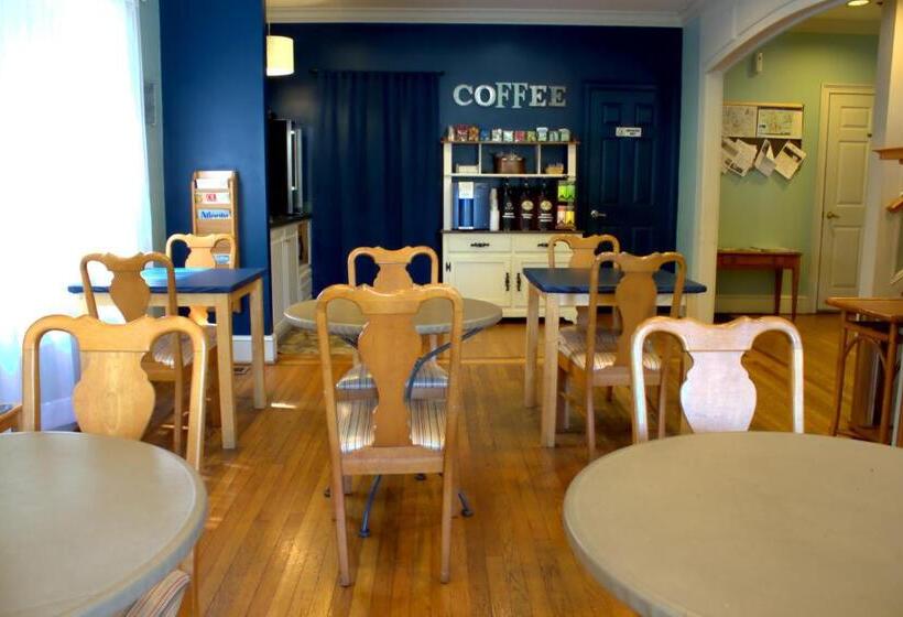 فندق The University Inn At Emory