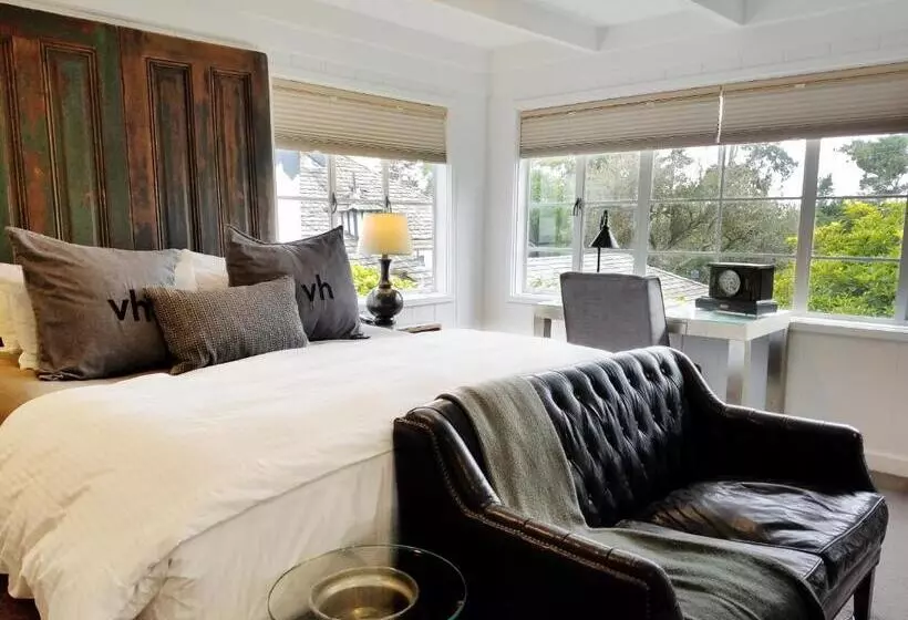 هتل The Vagabond S House Boutique Inn