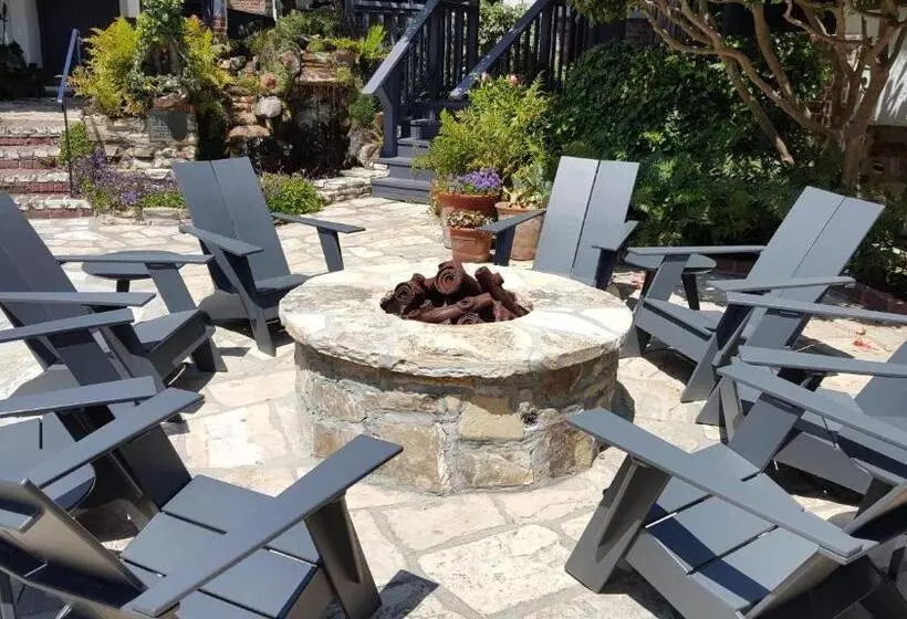 هتل The Vagabond S House Boutique Inn