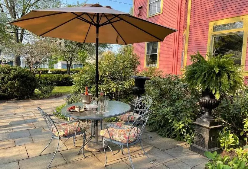 酒店 The Village Inn Of Woodstock