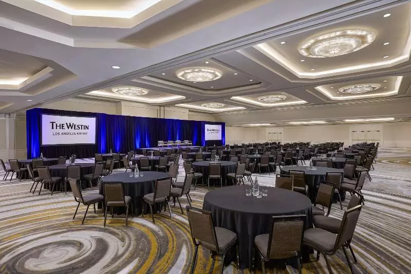 בית מלון כפרי The Westin Los Angeles Airport