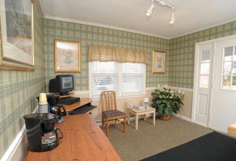 فندق University Lodge