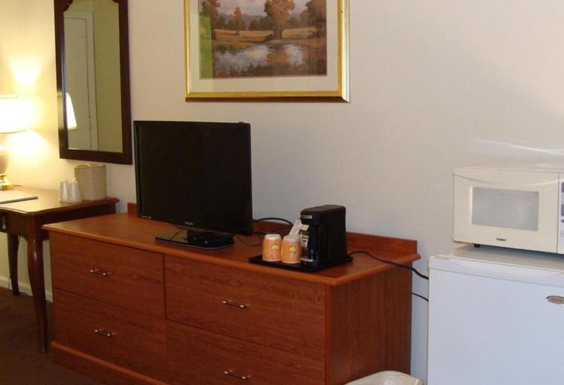 فندق University Lodge