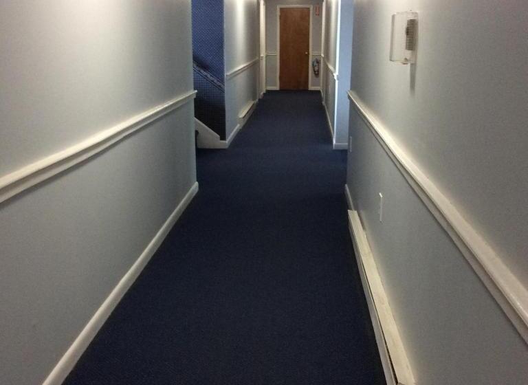 Otel Wickford Motor Inn