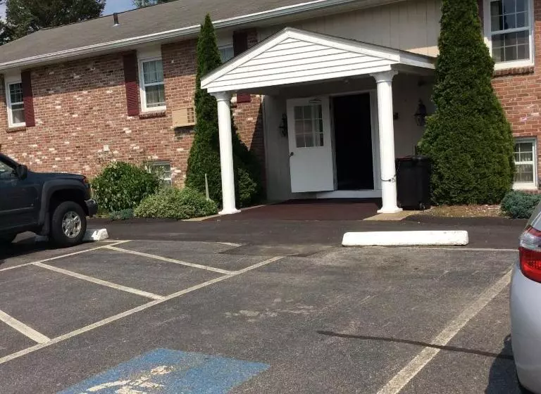 酒店 Wickford Motor Inn