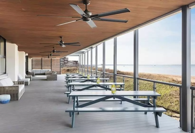 استراحتگاه Delta Hotels By Marriott Virginia Beach Waterfront
