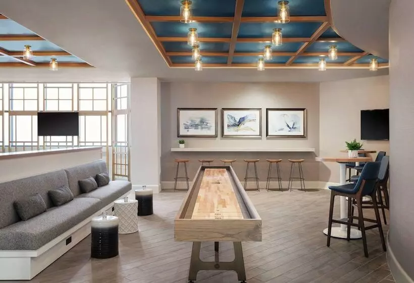 استراحتگاه Delta Hotels By Marriott Virginia Beach Waterfront