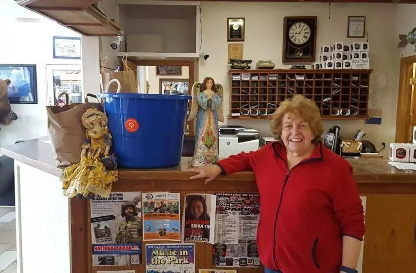 Valley Hotel & 24/7 Open Cafe