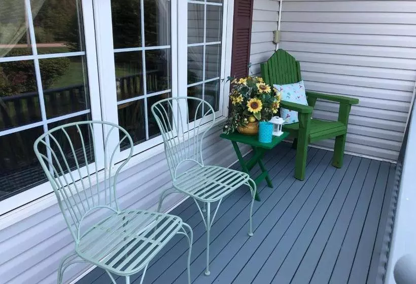Baker Shore Bed And Breakfast