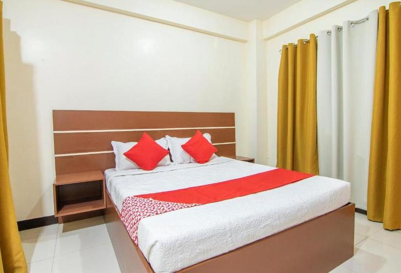 בית מלון כפרי Oyo 578 Red Velvet Suites