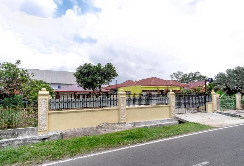 בית מלון כפרי Oyo Life 2935 Lega Guest House