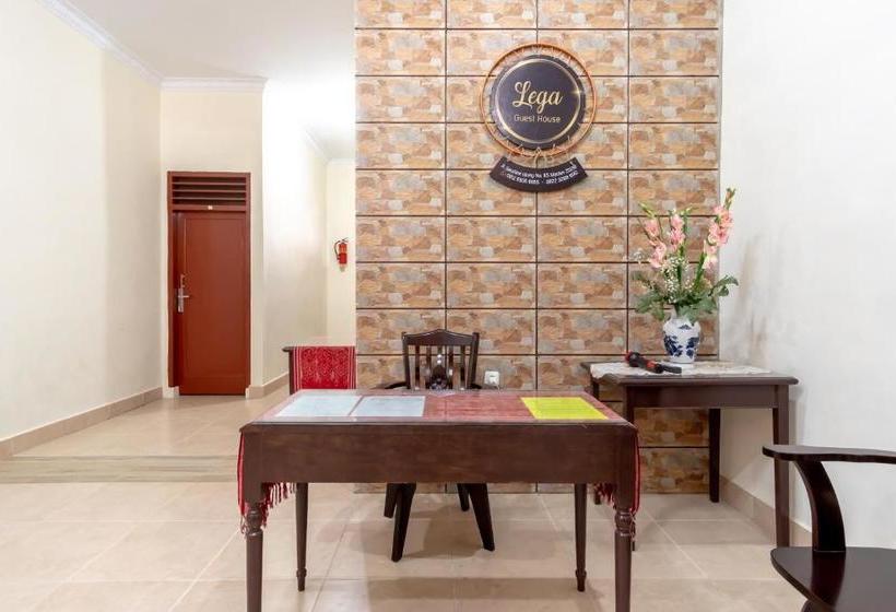 בית מלון כפרי Oyo Life 2935 Lega Guest House