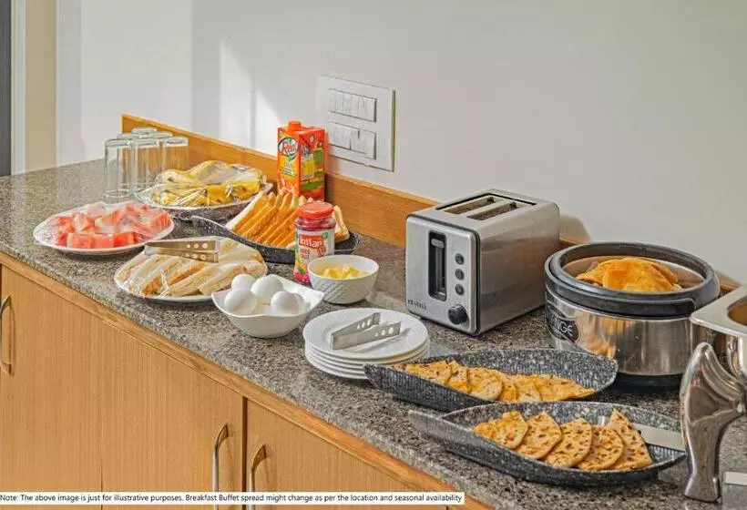 ホテル Treebo The Pavilion, Railway Station