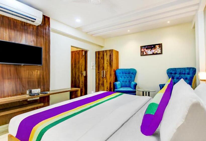 ホテル Treebo The Pavilion, Railway Station