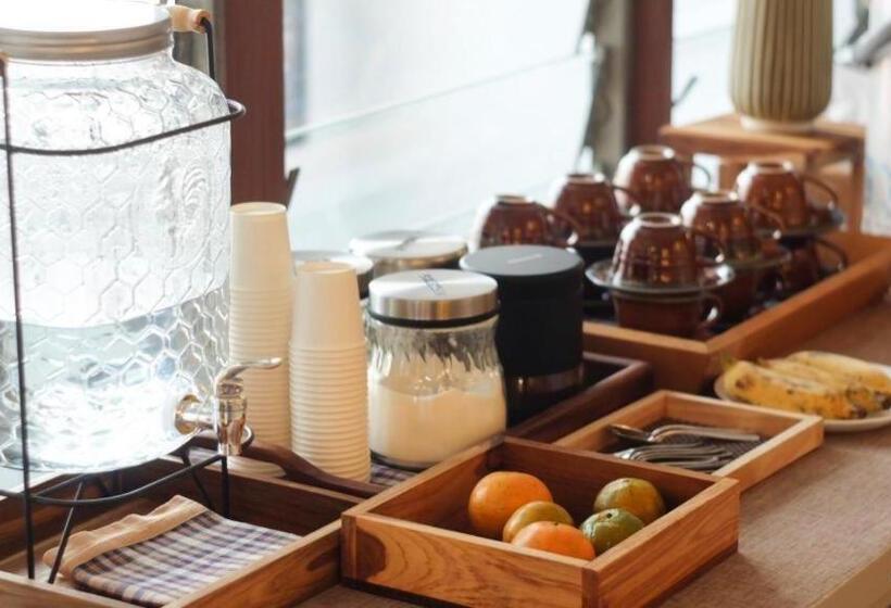 Need A Nap Hostel Phrae