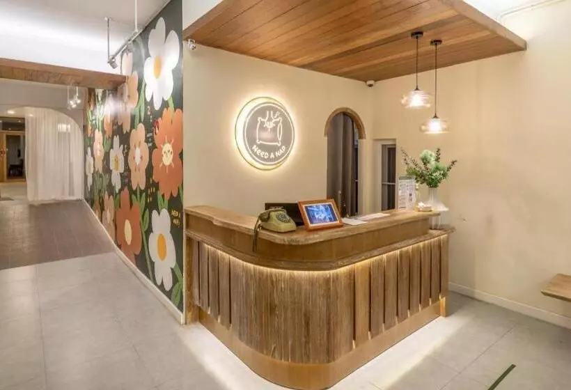 Need A Nap Hostel Phrae