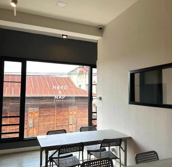 Need A Nap Hostel Phrae