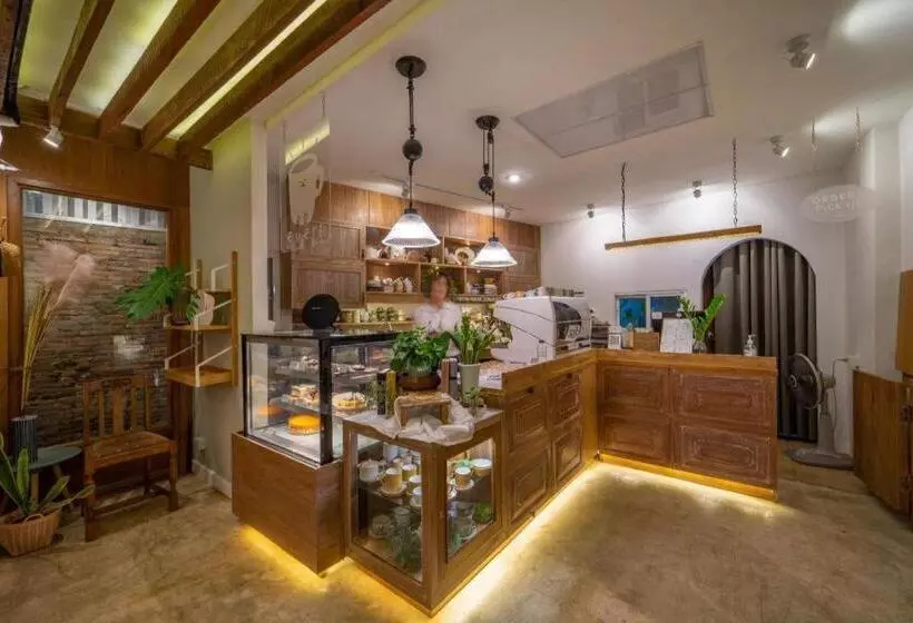 Need A Nap Hostel Phrae