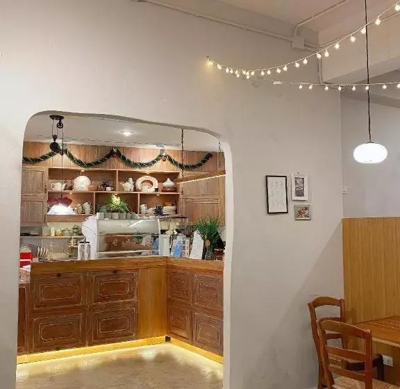 Need A Nap Hostel Phrae