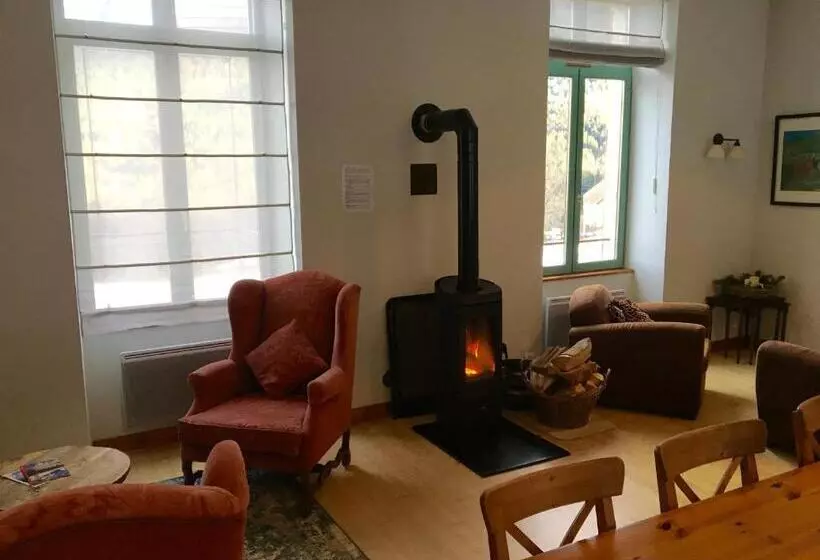 ベッドアンドブレックファースト L Ancienne Ecole Du Villard