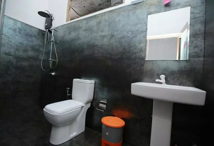 Tiki Bar Hostel Ella