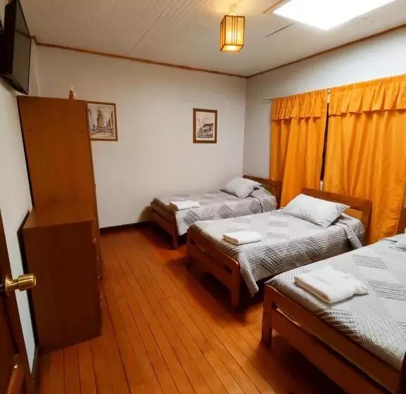 Aamiaismajoitus (B&B) Hospedaje Centro Angol