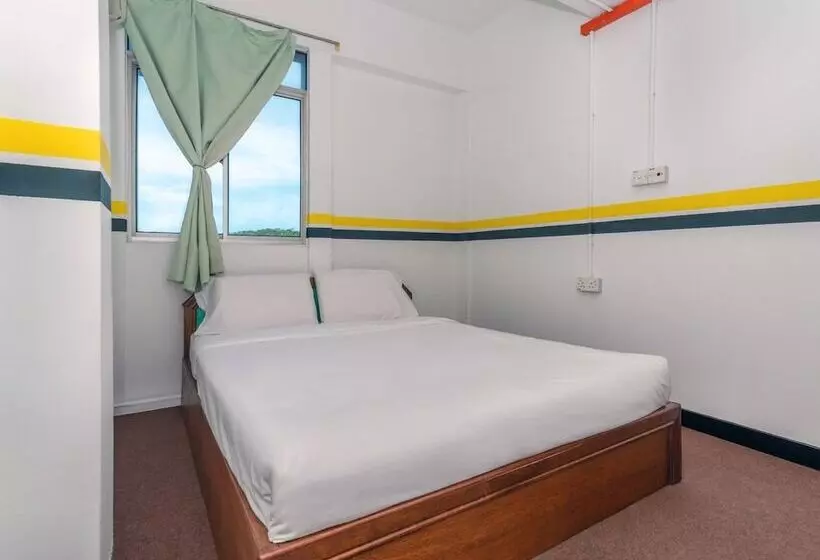 هتل Spot On 89936 Sutera Inn