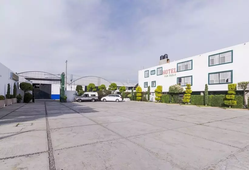 ホテル San Pablo