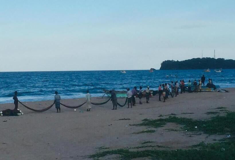 Hotel Amazon Beach Cabana