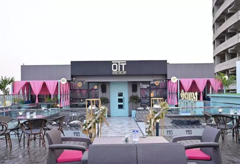 هتل Ariena The Boutique