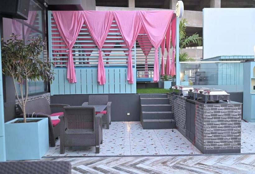 فندق Ariena The Boutique