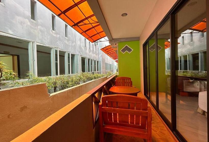 酒店 Me Mee Place & Tour Krabi