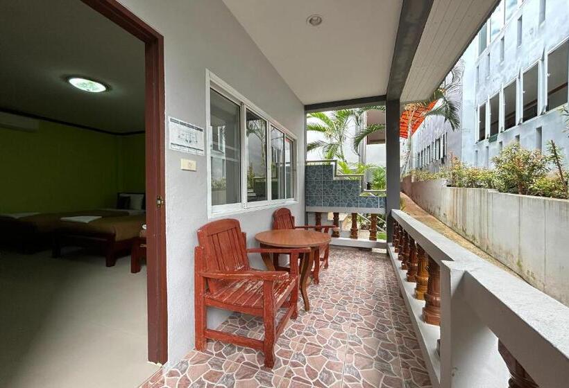 酒店 Me Mee Place & Tour Krabi