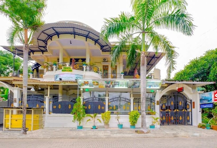 ホテル Oyo 3088 Green Valley House