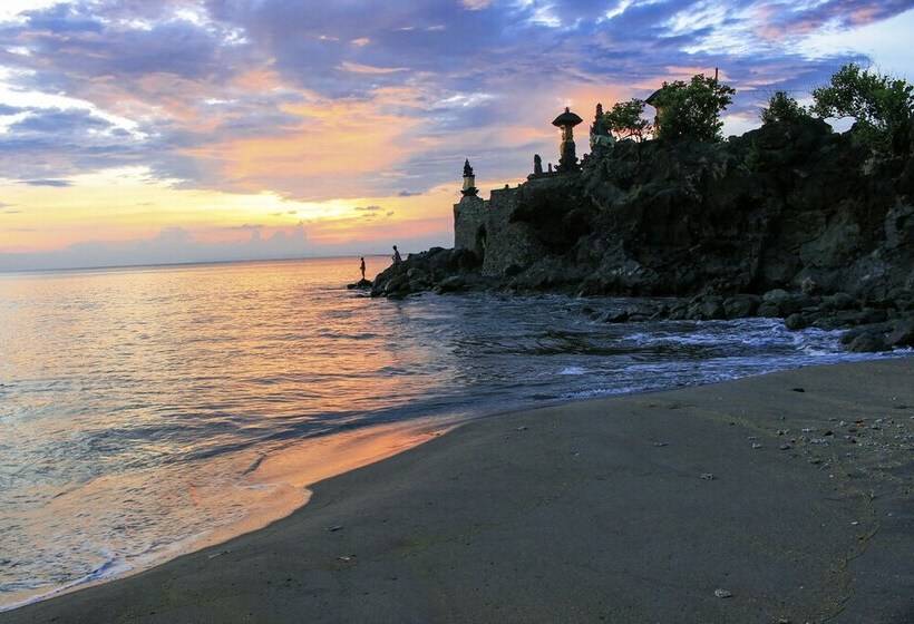 ホテル Oyo 3088 Green Valley House