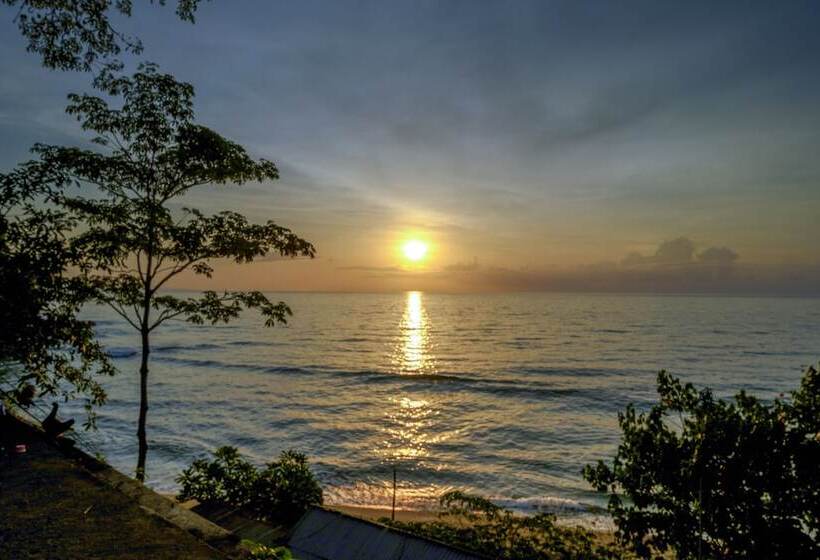 ホテル Oyo 3088 Green Valley House