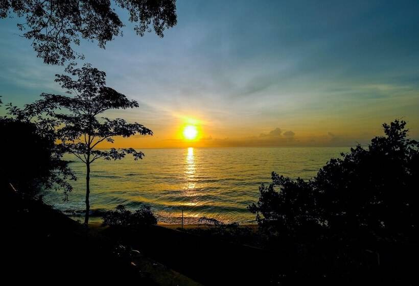 ホテル Oyo 3088 Green Valley House