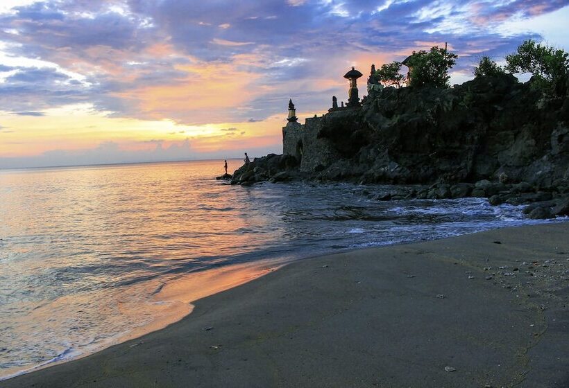 ホテル Oyo 3088 Green Valley House