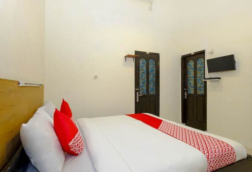 ホテル Oyo 3088 Green Valley House