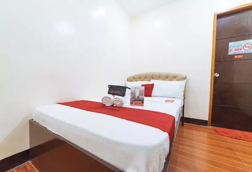 ホテル Reddoorz @ Plaridel Street Roxas City