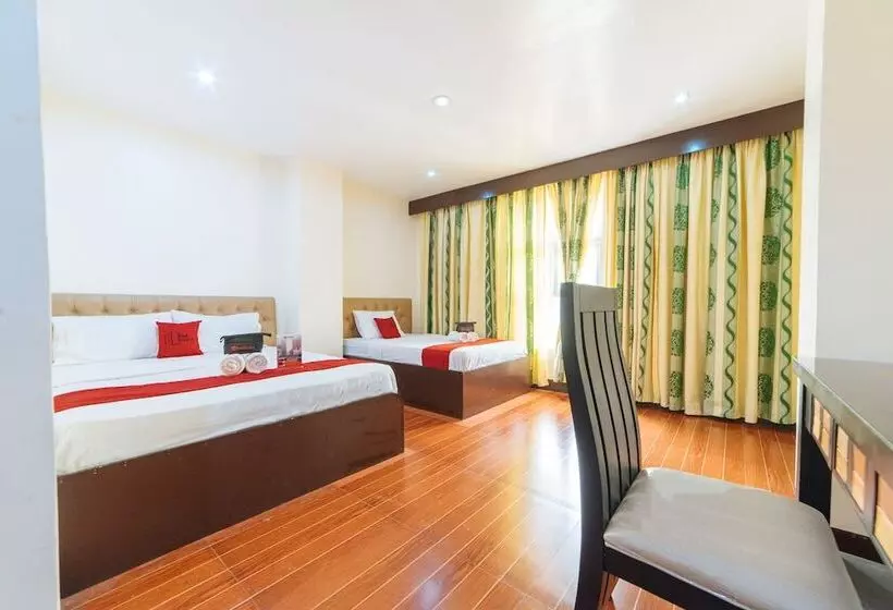 ホテル Reddoorz @ Plaridel Street Roxas City