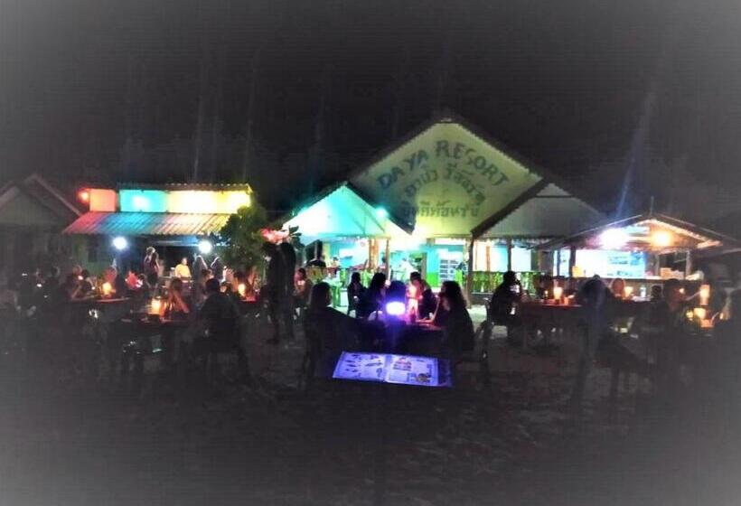 Resort Daya Hill Seaview