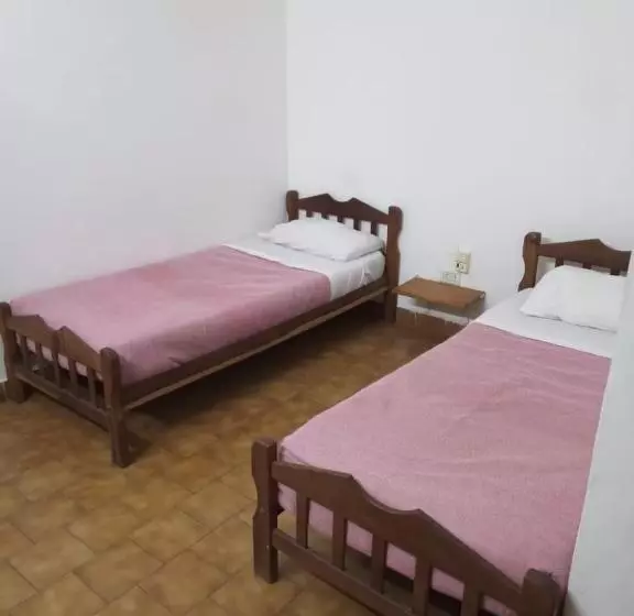 Hotelli La Nueva Estancia