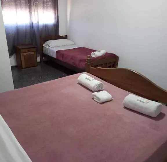 Hotelli La Nueva Estancia