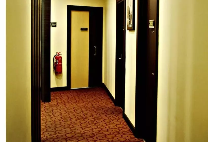 ホテル Pavilion Inn