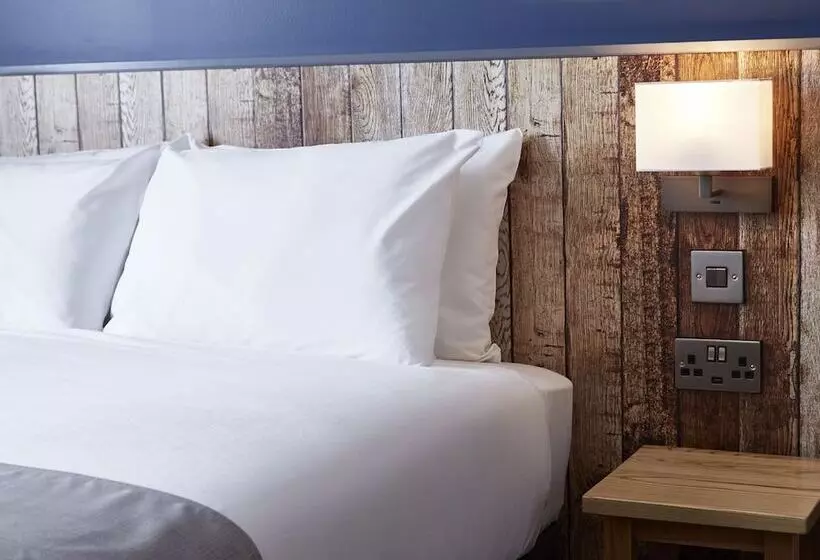 ホテル The Churchill By Greene King Inns